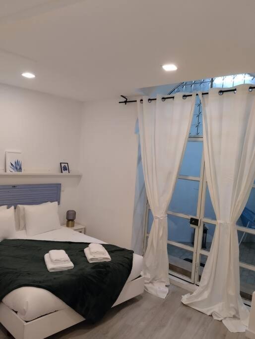 Apartament Alfama'S Hidden Terrace Gem Lizbona Zewnętrze zdjęcie
